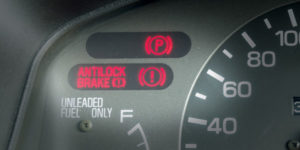 Warning Signs of Brake Problems kwik kar Lewisville