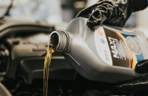  The Rise of Low Viscosity Car Oil